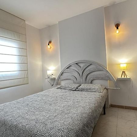 Apartamento De Playa En Santa Margarita. Roses Exterior photo